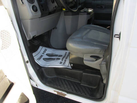 2014 Ford E-Series E-350 SD