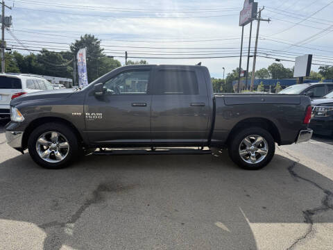 2019 RAM 1500 Classic SLT