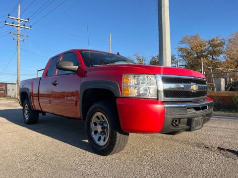 2010 Chevrolet Silverado 1500 for sale at Dams Auto LLC in Cleveland OH