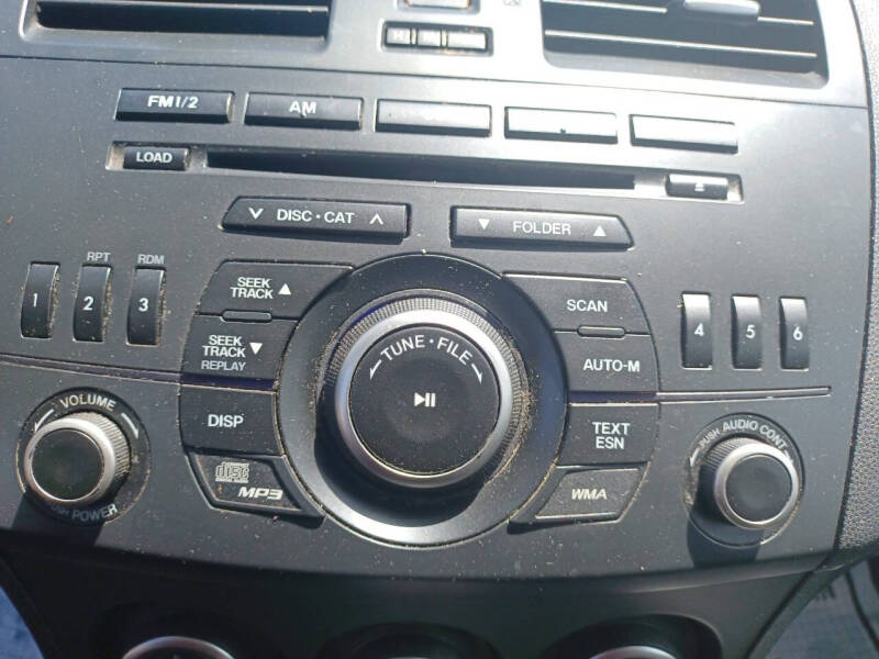 2013 Mazda MAZDA3 i Touring