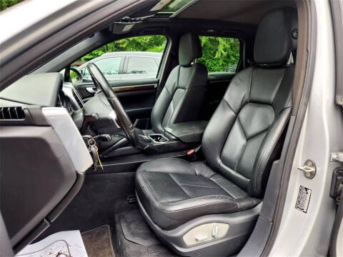 2012 Porsche Cayenne Tiptronic
