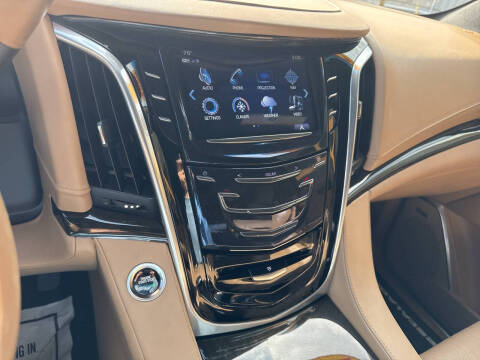 2020 Cadillac Escalade Platinum
