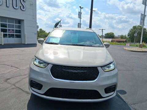 2021 Chrysler Pacifica Touring L