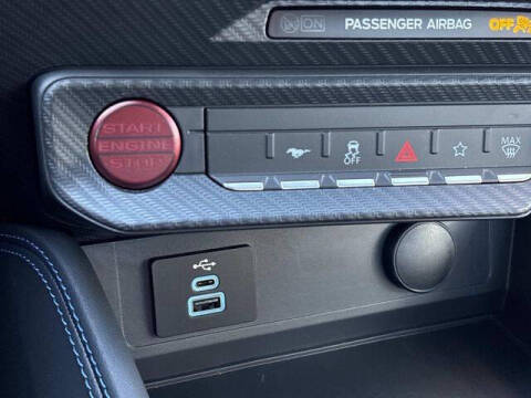 2025 Ford Mustang Dark Horse