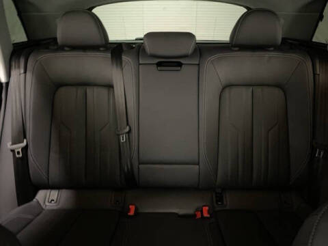 2023 Audi e-tron quattro Premium Plus