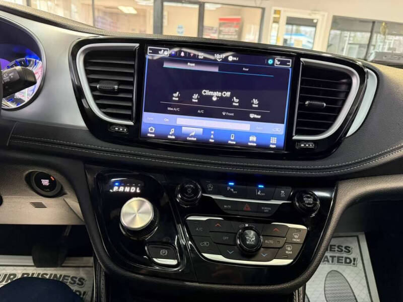 2025 Chrysler Pacifica Limited