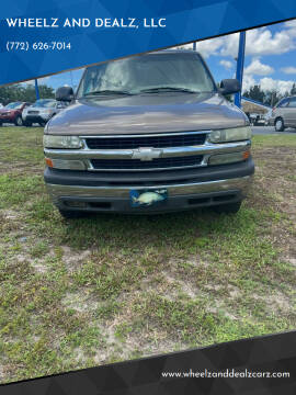 2004 Chevrolet Suburban for sale at WHEELZ AND DEALZ, LLC in Fort Pierce FL