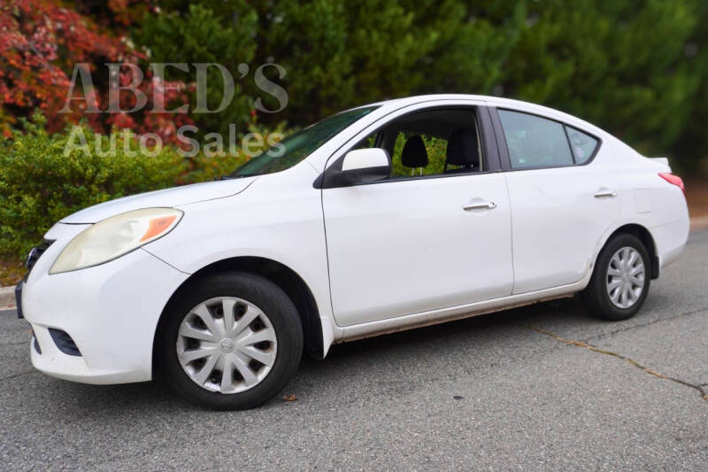 2013 Nissan Versa Sedan S's photo