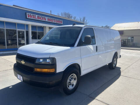 2022 Chevrolet Express 2500