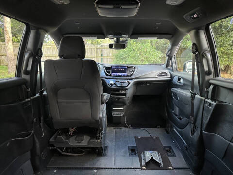 2021 Chrysler Pacifica Touring