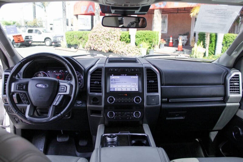 2019 Ford Expedition Platinum