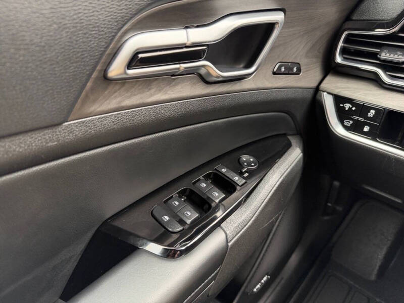 2023 Kia Sportage Plug-In Hybrid X-Line Prestige