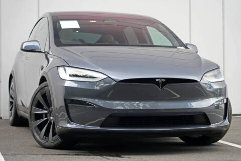 2023 Tesla Model X Standard Range