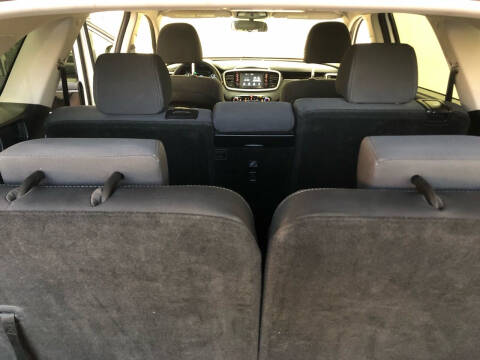 2020 Kia Sorento LX V6