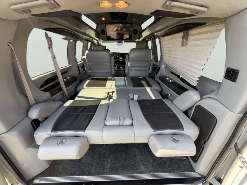 2021 Chevrolet Express LS 2500