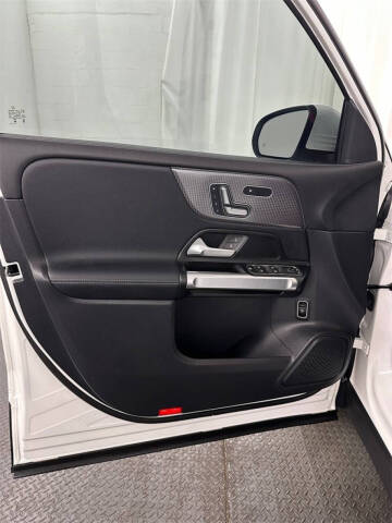 2023 Mercedes-Benz EQB EQB 300 4MATIC