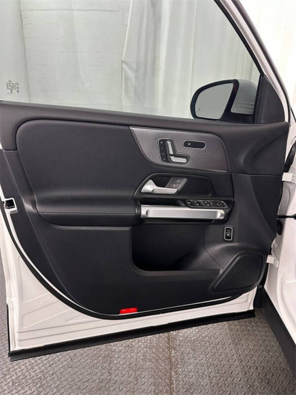 2023 Mercedes-Benz EQB EQB 300 4MATIC