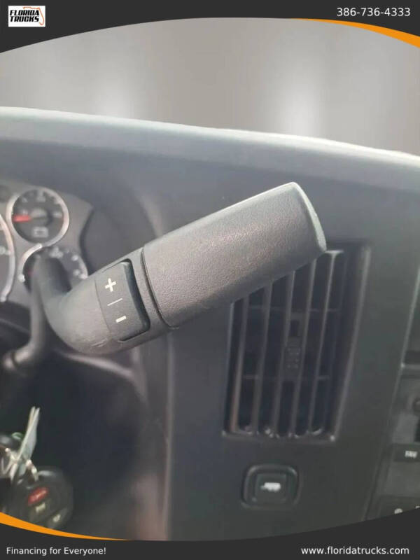 2021 Chevrolet Express 2500