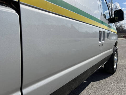 2011 Ford E-Series E-250