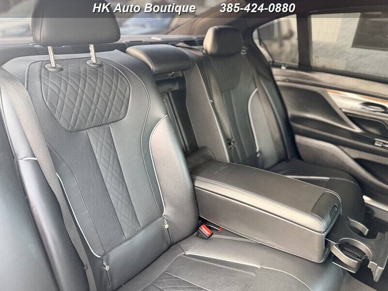 2017 BMW 7 Series 740i