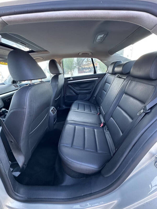 2010 Volkswagen Jetta SE PZEV