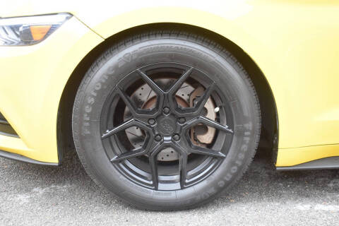 2015 Ford Mustang V6
