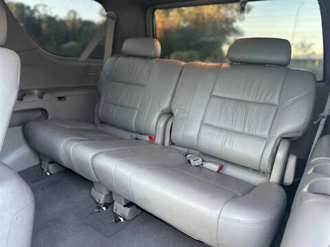 2005 Toyota Sequoia Limited