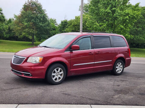 2013 Chrysler Town and Country for sale at Superior Auto Sales in Miamisburg OH