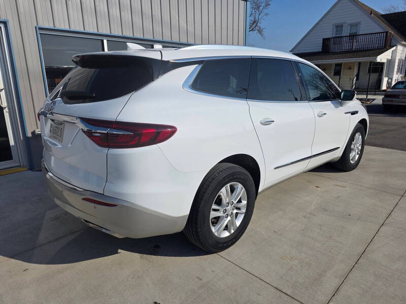 2021 Buick Enclave Essence