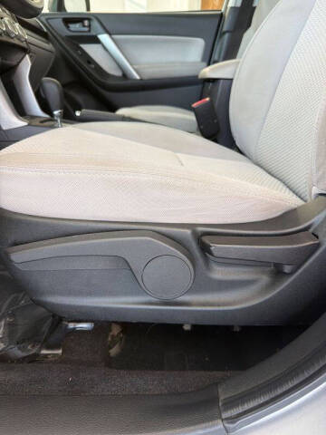 2017 Subaru Forester 2.5i