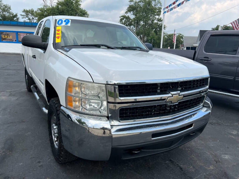 2009 Chevrolet Silverado 2500HD for sale at GREAT DEALS ON WHEELS in Michigan City IN