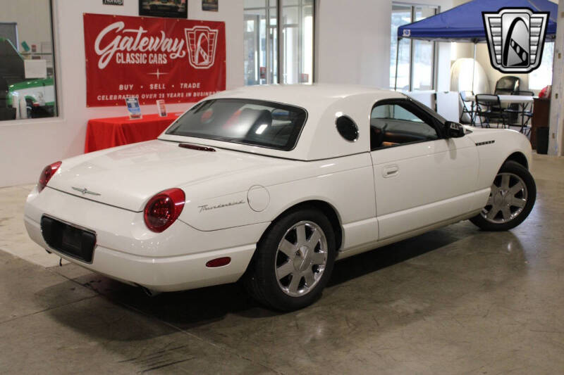 2002 Ford Thunderbird Deluxe
