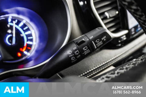 2024 Chrysler Pacifica Plug-In Hybrid Select