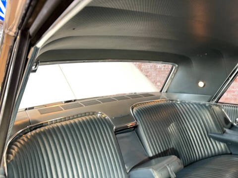 1965 Ford Thunderbird