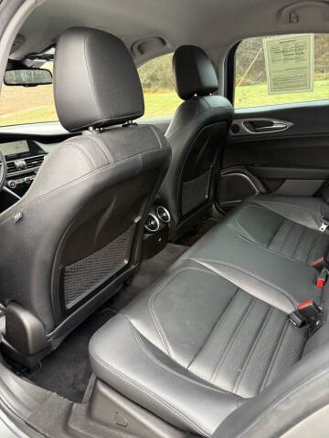 2018 Alfa Romeo Giulia Ti Sport