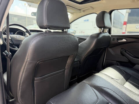 2016 Ford Focus Titanium