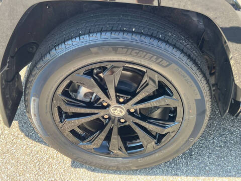 2023 Toyota RAV4 Hybrid SE