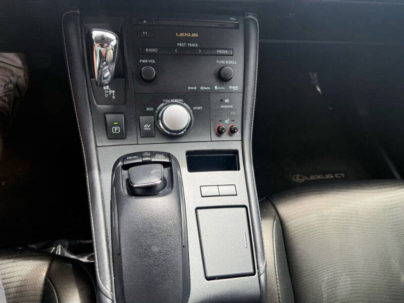 2013 Lexus CT 200h