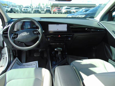 2024 Kia Niro EX