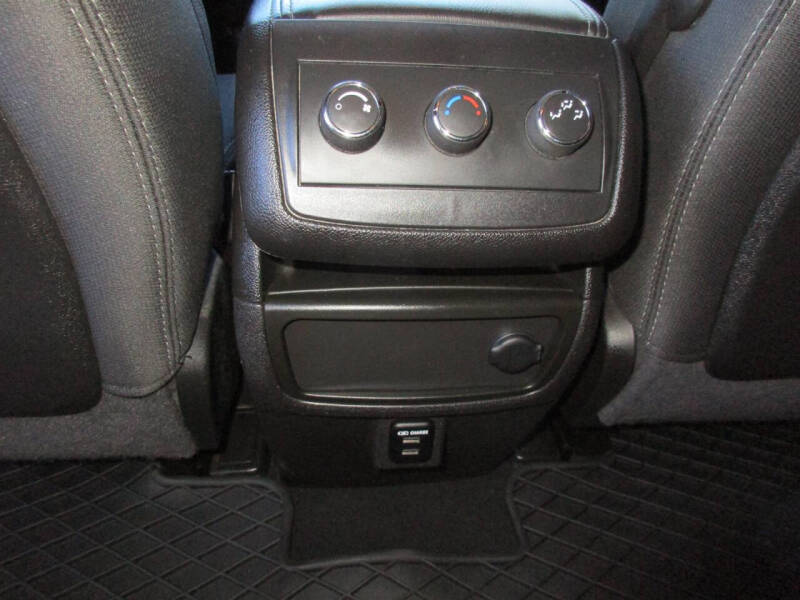 2014 GMC Acadia SLE-2