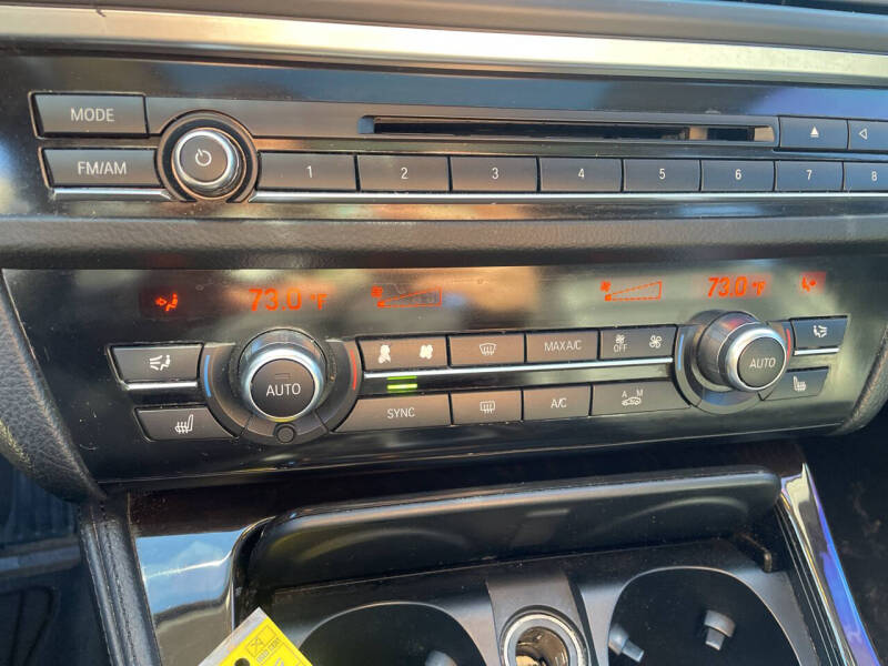 2015 BMW 5 Series 528i