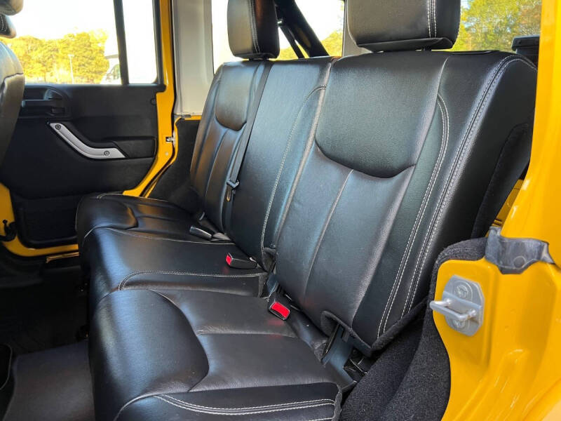 2015 Jeep Wrangler Unlimited Sahara