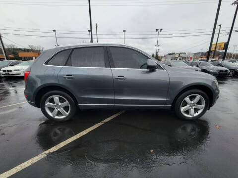 2012 Audi Q5 3.2 quattro Premium Plus