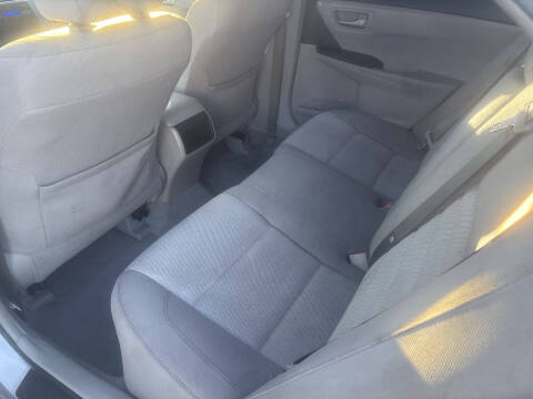 2015 Toyota Camry SE