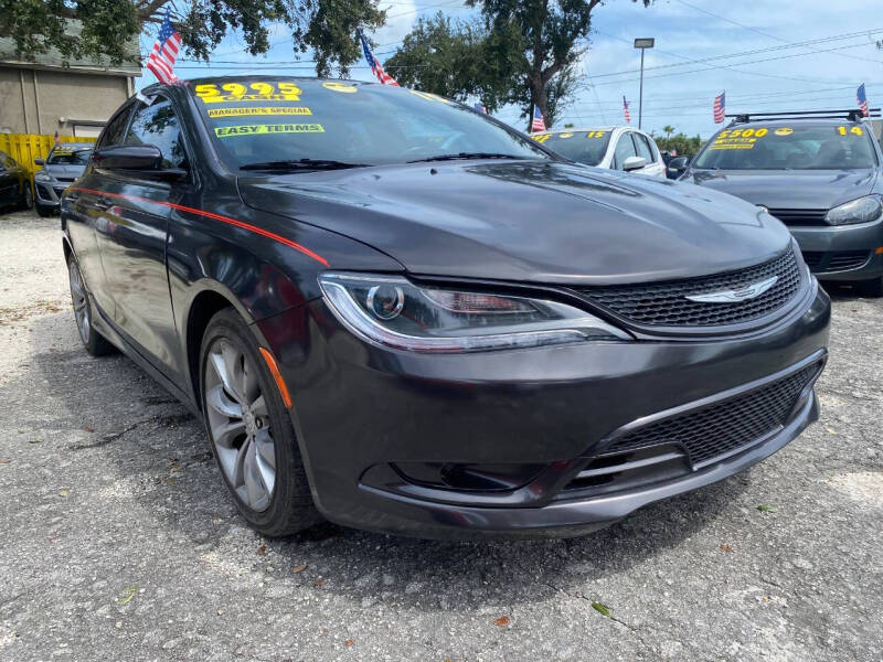 2015 Chrysler 200 for sale at AFFORDABLE AUTO SALES OF STUART in Stuart FL