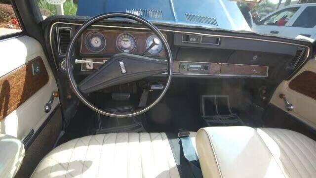 1970 Oldsmobile Cutlass Supreme 12