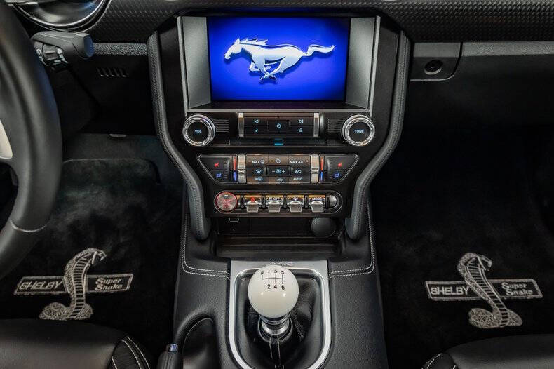 2020 Ford Mustang