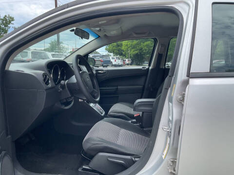 2010 Dodge Caliber SXT
