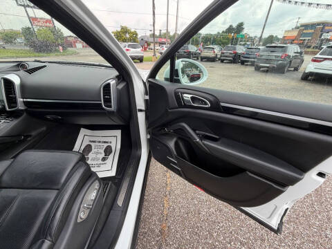 2017 Porsche Cayenne