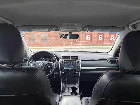 2016 Toyota Camry SE